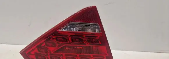 Audi A5 8T 8F Tailgate rear/tail lights 8t0945093a 0945093A