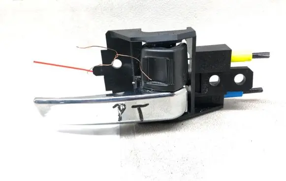 Mitsubishi Outlander Rear door interior handle 