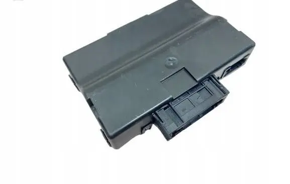 Volkswagen Touareg II Gateway control module 7P6907530M