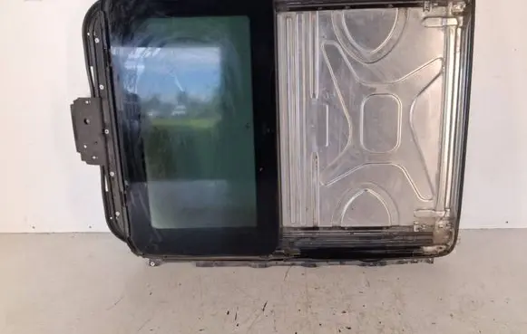 BMW 5 E39 Sunroof set 811694256 67618370810 8370810
