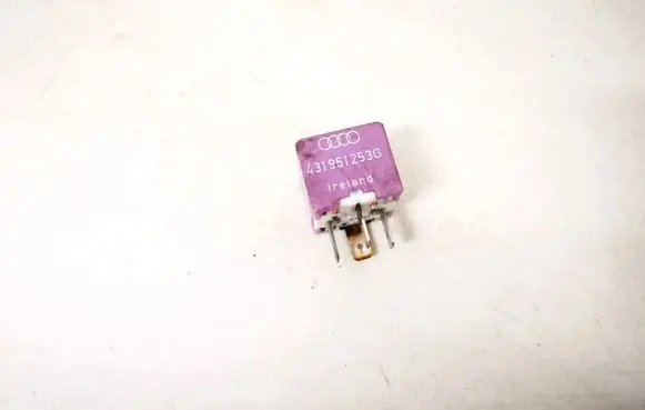 Audi A4 S4 B5 8D Other relay 431951253g 899516