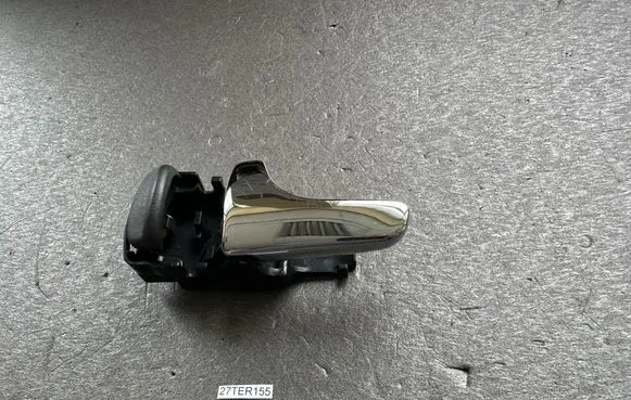 Nissan Terrano Rear door interior handle 806711F201