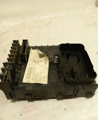Volkswagen Caddy Fuse module 1K0937820B 0827302019