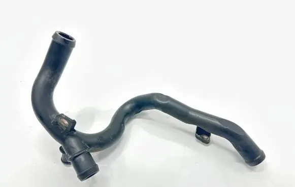 Mercedes-Benz B W245 Engine coolant pipe/hose A6402001452