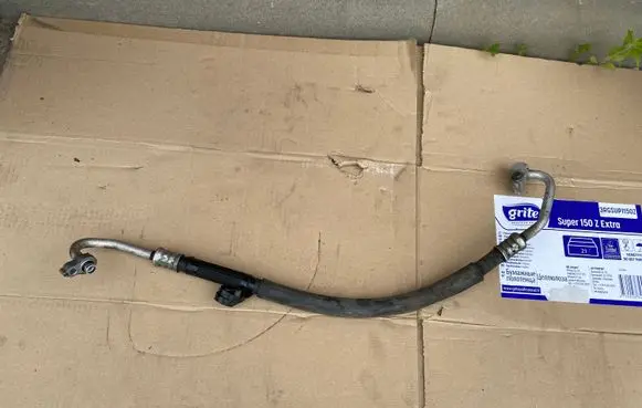 Mazda CX-7 Air conditioning (A/C) pipe/hose
