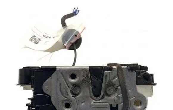 Seat Leon (5F) Rear door lock 5K4839016AG