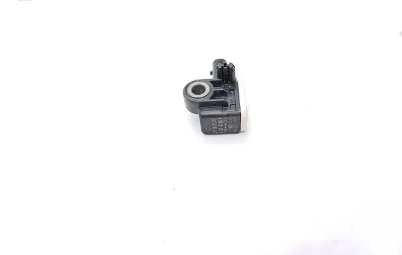 Mercedes-Benz ML W166 Airbag deployment crash/impact sensor A1668210151 56054085AA 41779656