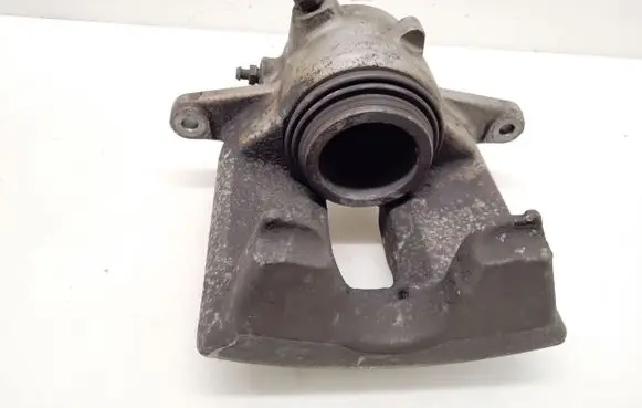 Mercedes-Benz E W212 Front brake caliper 4110B