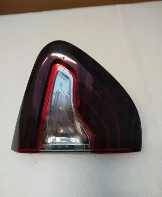 Renault Captur II Tailgate rear/tail lights 265555726
