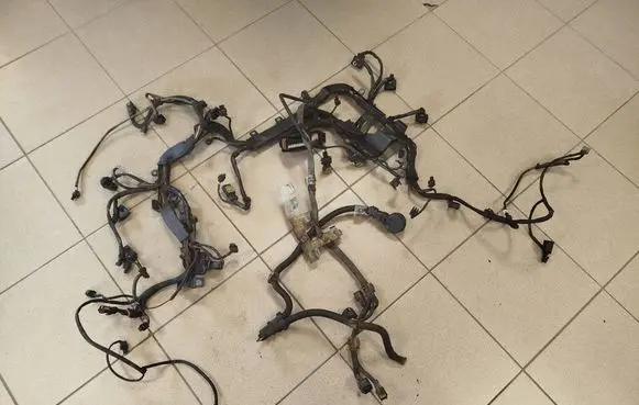 Mercedes-Benz CLS C219 Engine installation wiring loom A2721590225