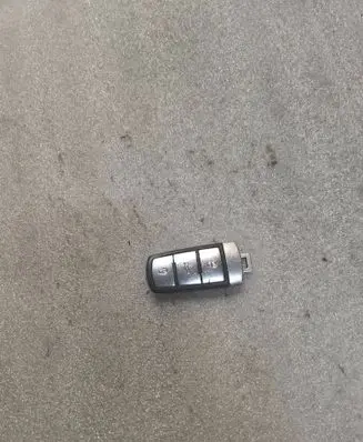 Volkswagen PASSAT B6 Ignition key/card 