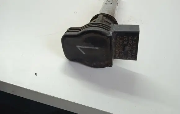Seat Toledo III (5P) High voltage ignition coil 07K905715