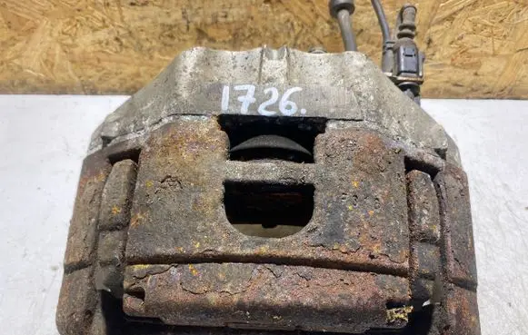 Audi A6 S6 C6 4F Front brake caliper