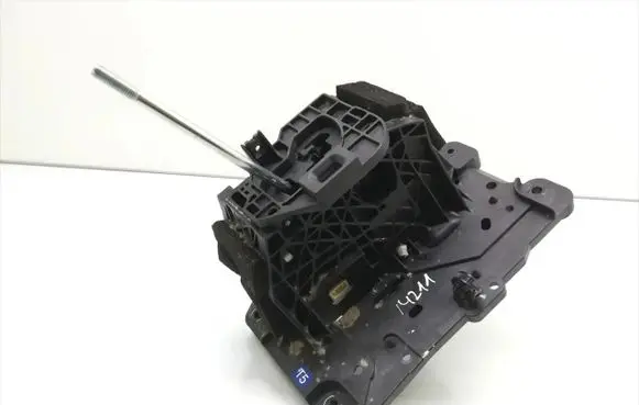 Lexus IS III XE30 Gear shifter/selector 