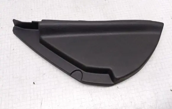 Renault Megane II Dashboard side end trim 8200079070 8200079004