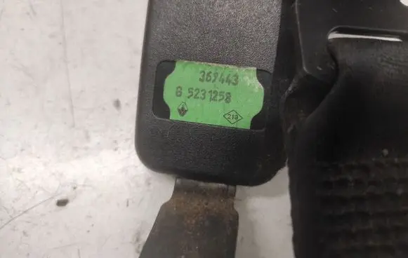 Renault Laguna II Rear seatbelt