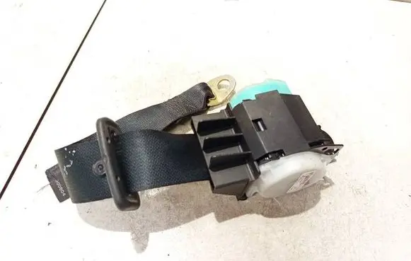 Rear seatbelt
