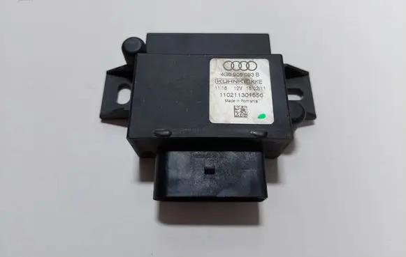 Audi A7 S7 4G Fuel injection pump control unit/module 4G0906093B