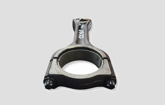 Volvo V40 Connecting rod/conrod