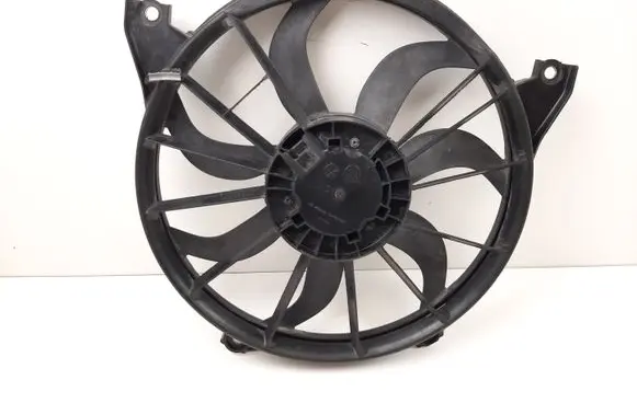 Fiat Freemont Electric radiator cooling fan F00HX0G046 4171802 PM1972003