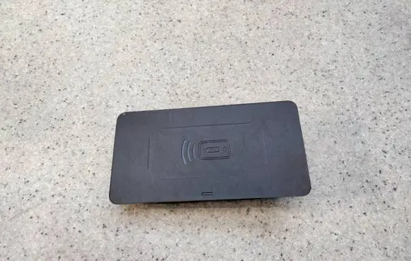 BMW 3 G20 G21 Wireless charging module 943771258 9437712