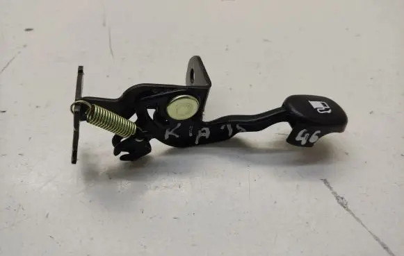 KIA Sportage Fuel tank opening switch 