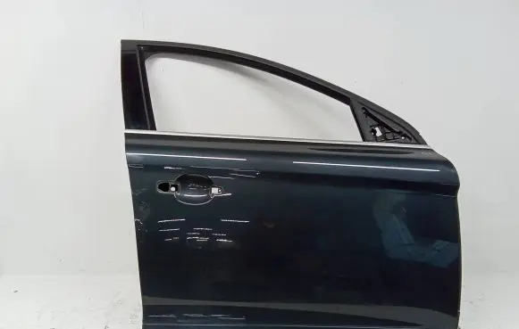 Volvo XC60 Front door