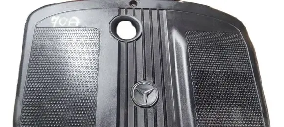 Mercedes-Benz C W204 Engine cover (trim) A6510101467