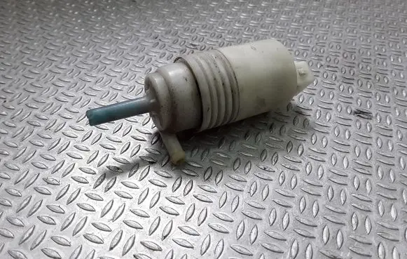 Volkswagen Transporter - Caravelle T4 Windscreen/windshield washer pump 1H5955651