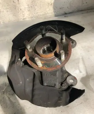 Ford Focus Front wheel hub JX6C3K170