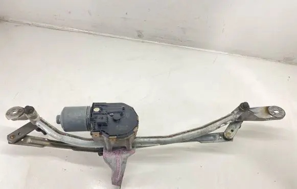 BMW 6 F06 Gran coupe Front wiper linkage and motor 61617306272 7306272