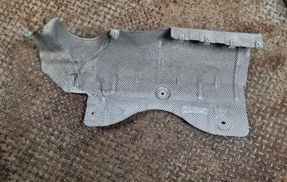 Mini One - Cooper F56 F55 Exhaust heat shield 7375659