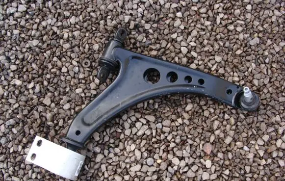 Opel Insignia B Front control arm 84198833