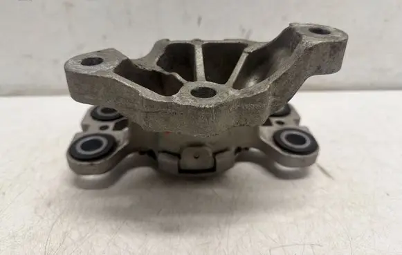 Volvo S80 Gearbox mount 31401307