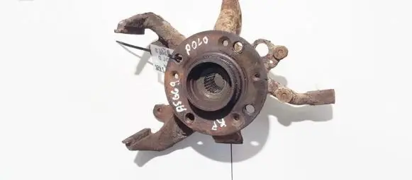Volkswagen Polo II 86C 2F Front wheel hub