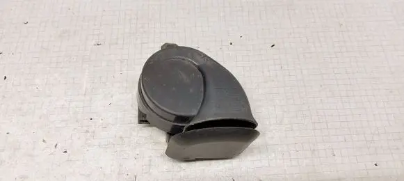 Toyota Verso Horn signal E13000094