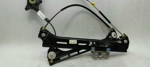 Mercedes-Benz E C207 W207 Front door electric window regulator A2077200246