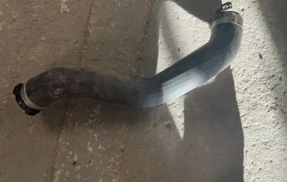 Mercedes-Benz GLA W156 Intercooler hose/pipe A2465281182