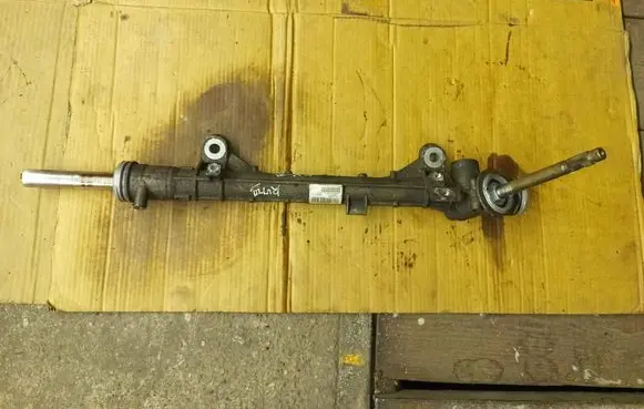 Renault Megane III Steering rack 490017022R