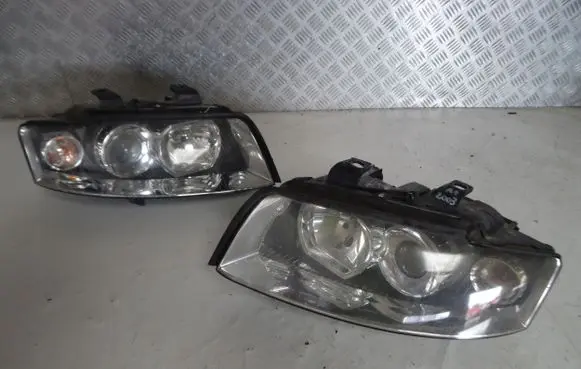 Audi A4 S4 B6 8E 8H Headlight/headlamp