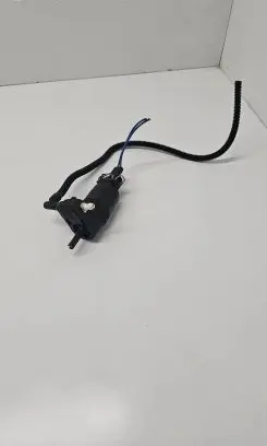 Opel Corsa D Windscreen/windshield washer pump 