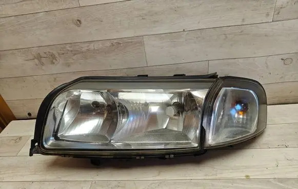 Volvo S80 Headlight/headlamp 8693537 89007819
