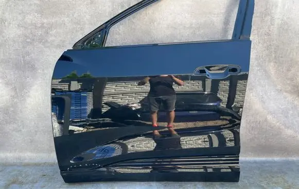 Audi e-tron Front door NULL