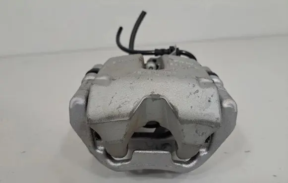 BMW X4 G02 Rear brake caliper 6887385 6887387