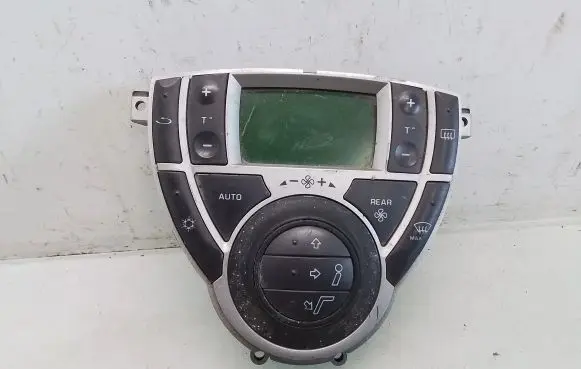 Peugeot 807 Climate control unit 9140010393