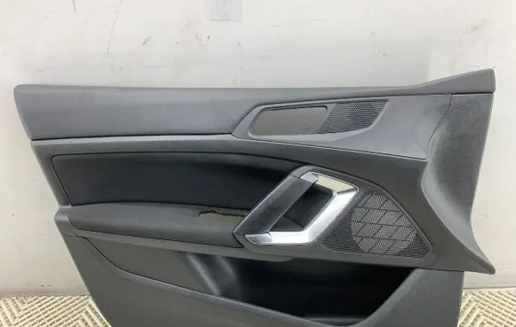 Peugeot 308 Front door card panel trim 96776523ZD