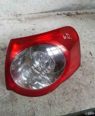 Volkswagen PASSAT B6 Rear/tail lights