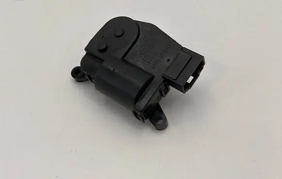 Volvo XC40 Air flap motor/actuator 31497515 8888773885 180815