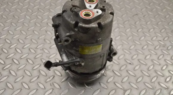 Ford Focus Air conditioning (A/C) compressor (pump) 5M5HBB
