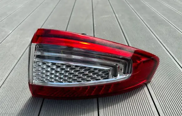 Ford Mondeo MK IV Rear/tail lights BS7113404C 3S7113404